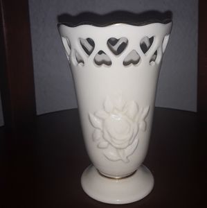 lenox heart and rose vase